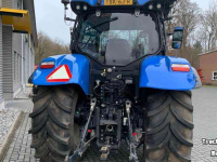 Tracteur New Holland T6.145 EC + NH TL 740 voorlader / frontlader
