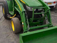 Chargeur frontal John Deere 3045R