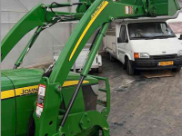 Chargeur frontal John Deere 3045R
