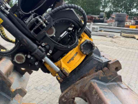 Pelles sur chenilles Takeuchi TB2150R