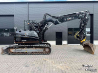 Pelles sur chenilles Takeuchi TB2150R
