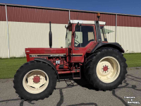 Tracteur International 1056XL 30km/u, MARGE
