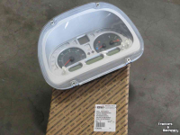 Tracteur Steyr Dashboard - instrumentenpaneel STEYR :  CNH Parts nr:47383690
