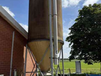 Silo pour aliments concentrés  8 ton voersilo - polyester