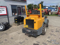 Chargeuse sur pneus Giant 451 T