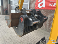 Pelles sur pneus JCB Minigraver 19 C-1