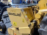 Pick up New Holland New Holland 345W Graspick-Up