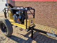 Pompe d‘irrigation  Motorpompset / Diesel motor met waterpomp 4" / waterpompset