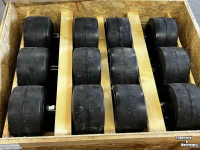 Tracteur Case-IH Kit Looprollen voor QUADTRAC parts nr:48023730 /Onderdelen Parts nr in kit: 12x 48145600,  12x 48194035,  12x 84223194,  24x 648861, 47590204, 47827309, 84514100, 47590204