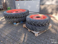 Roues, Pneus, Jantes, Barillets Jumelage Michelin 230/95-R48 en 230/95-R32