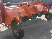 Broyeur de fanes Struik Glutton 3000