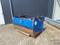 Distributeur de fourrage en bloc AP NP 1800 DB