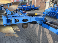 Charrues Lemken DIAMANT 11 V 7