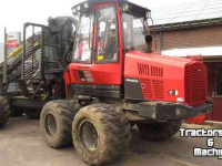 Véhicule automotrice arracheuse forestière Komatsu 835 Forwarder