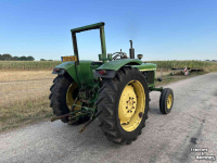 Tracteur John Deere 2020