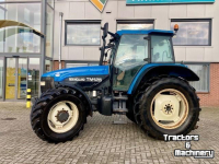 Tracteur New Holland TM 125RC