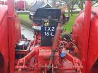 Tracteur International 523