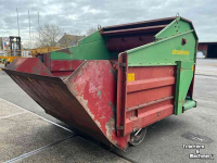 Distributeur de fourrage en bloc Strautmann UBVW