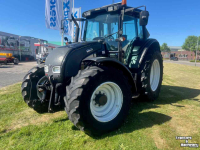 Tracteur Valtra N121