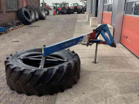 Pousse fourrage à pneu AP VB 38 HH Voerbandveger