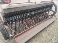 Semoir Stegsted 3 meter 36 uitlopen zaaimachine