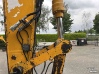Pelles sur pneus JCB JS130W