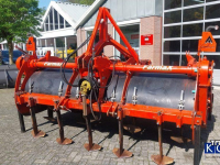Machine à bêcher Farmax Farmax LRP Profi 2012