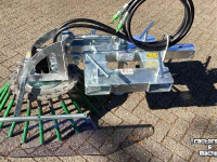 Désherbeuse à brosse rotative  Onkruidborstel hydr. aangedreven met lepelinsteek