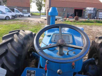 Tracteur  1124