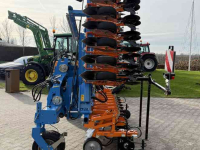 Bineuse Schmotzer 3x2.25 en 3x1.50 Uienschoffels met camera