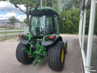 Tracteur pour horticulture John Deere 4066R Compact Tractor