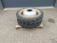 Roues, Pneus, Jantes, Barillets Jumelage Case-IH Cultuur wielen 9.5 R32