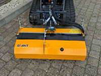 Autres matériel et accessoires de nettoyage et de balayage Giant veegmachine mini 120cm