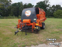 Combinaison faucheuse-aspirateur Schouten Panda P 1806