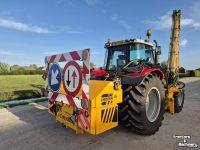 Tracteur  Massey ferguson 7480 suzu moter