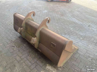 Godets  Slotenbak CW30