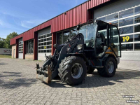 Chargeuse sur pneus Giant G3500