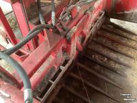 Coupe-blocs d'ensilage  Redrock kuilhapper 185 met hefmast
