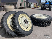 Roues, Pneus, Jantes, Barillets Jumelage BKT 300/95 R52 270/95 R38