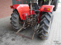 Tracteur Massey Ferguson MF 135