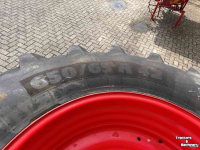 Roues, Pneus, Jantes, Barillets Jumelage Michelin 650/65R42 en 540/65R30 op FENDT velgen