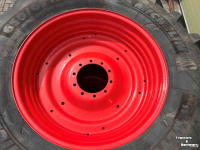 Roues, Pneus, Jantes, Barillets Jumelage Michelin 650/65R42 en 540/65R30 op FENDT velgen