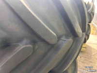 Roues, Pneus, Jantes, Barillets Jumelage Michelin 650/65R42 en 540/65R30 op FENDT velgen
