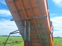 Benne agricole Miedema 8 ton kipper