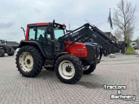 Tracteur Valtra 6650 Hitech voorlader, vloeistokoppeling