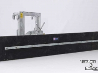 Panneau coulissant de fourrage Qmac Gummischieber für futter mit anbau Merlo