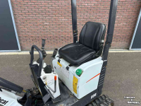 Mini pelleteuse Bobcat E08