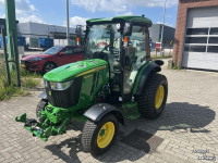 Tracteur pour vignes et vergers John Deere 4066R
