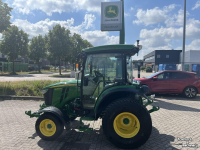Tracteur pour vignes et vergers John Deere 4066R