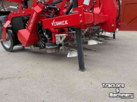 Broyeur de fanes Vegniek DM 300